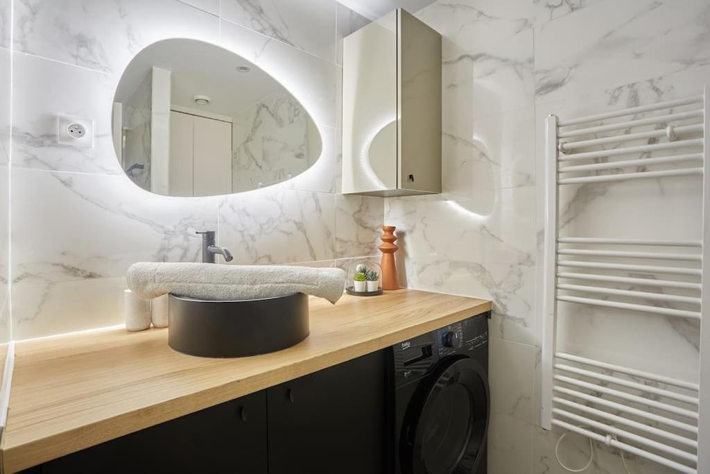 Appartamento Le Marais Place Des Vosges By Prestige Parigi